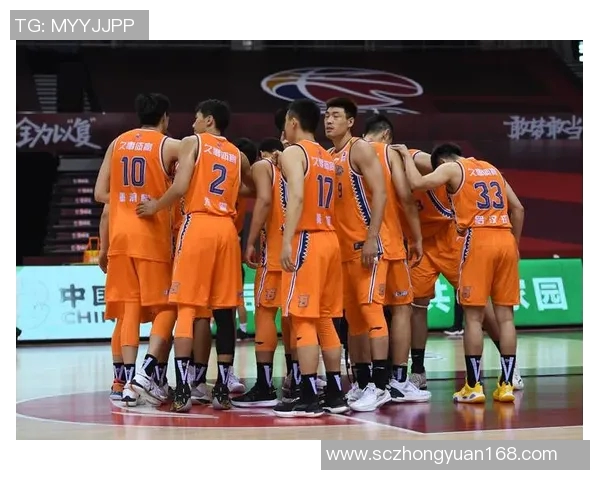 上海篮球队技术解析:从战术布局到球员配合的全面剖析 上海篮球队技术解析:从战术布局到球员配合的全面剖析