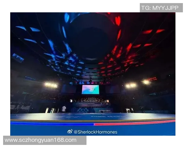 重庆街舞队的防反策略解析与街舞文化的深度融合探讨 重庆街舞队的防反策略解析与街舞文化的深度融合探讨