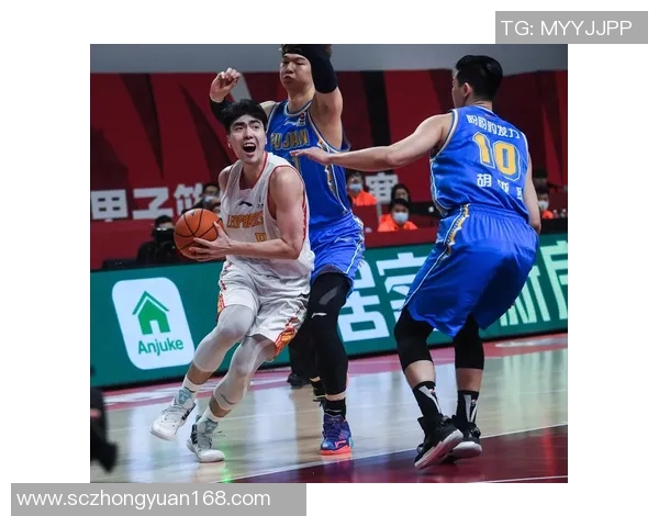 深圳篮球队近期状态分析与未来展望探讨